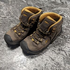 Women's Keen Durand mid leather hiking boot